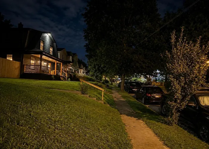 Great 4 Professionals & Business Travelers- 2 Habitación en casa particular Columbus